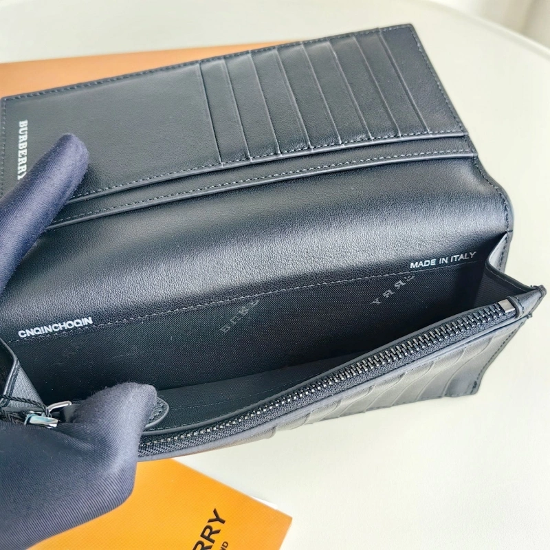 Bv*b*rry wallets 4115a-0029