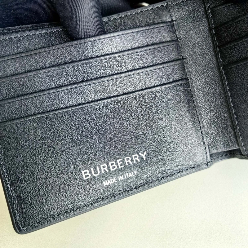 Bv*b*rry wallets 4115a-0030