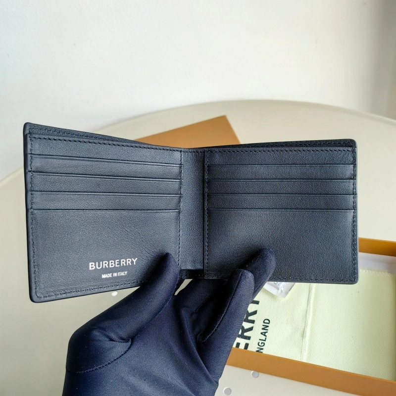 Bv*b*rry wallets 4115a-0030