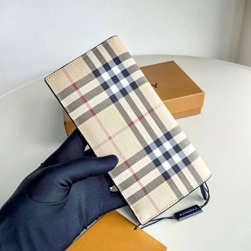 Bv*b*rry wallets 4115a-0031