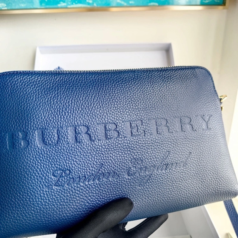 Bv*b*rry wallets 4115a-0042