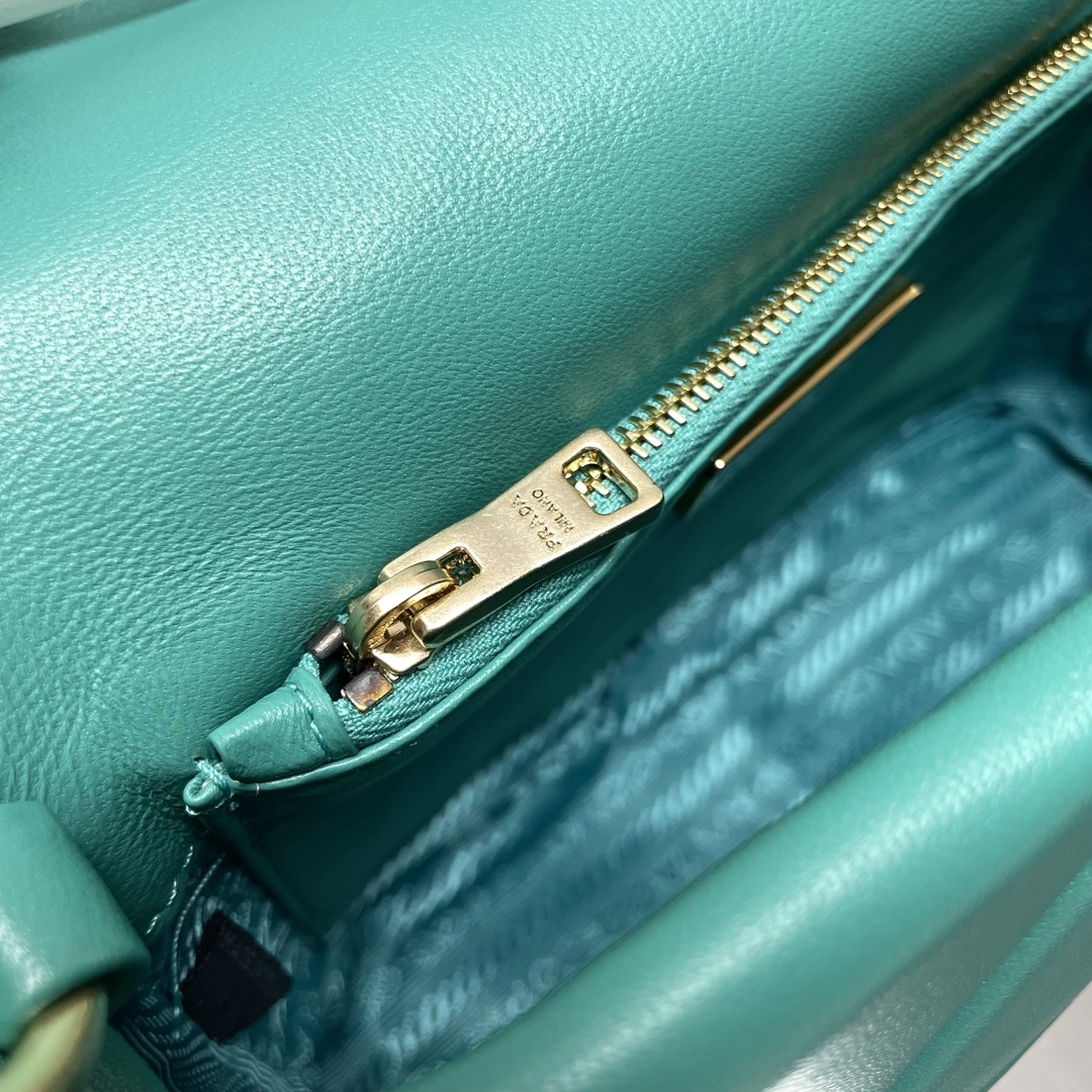 Pra*a satchel bags 4135d-0021