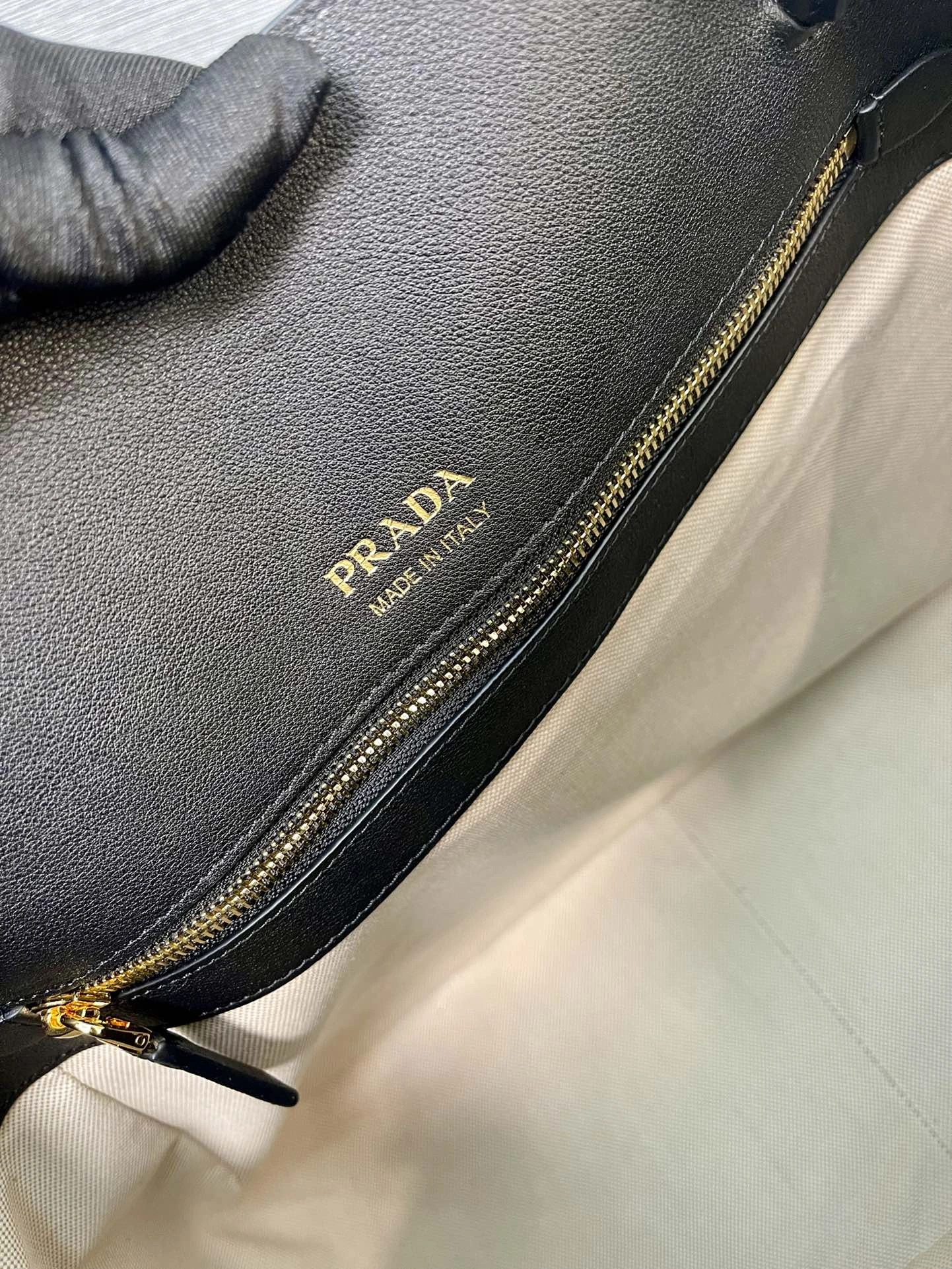 Pra*a top handle bags 4135d-0027