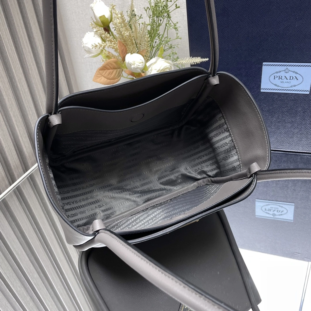 Pra*a shopping bags 4135d-0034