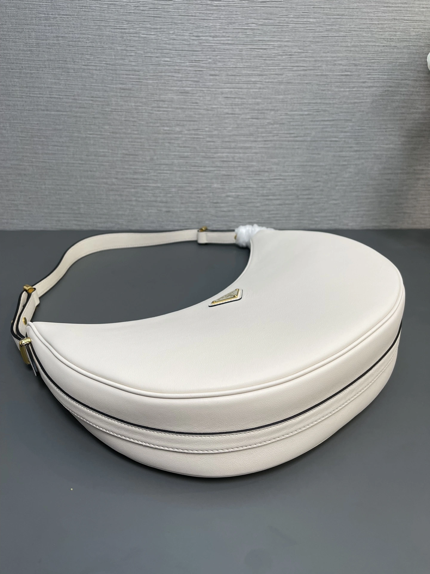 Pra*a top handle bags 4135d-0061