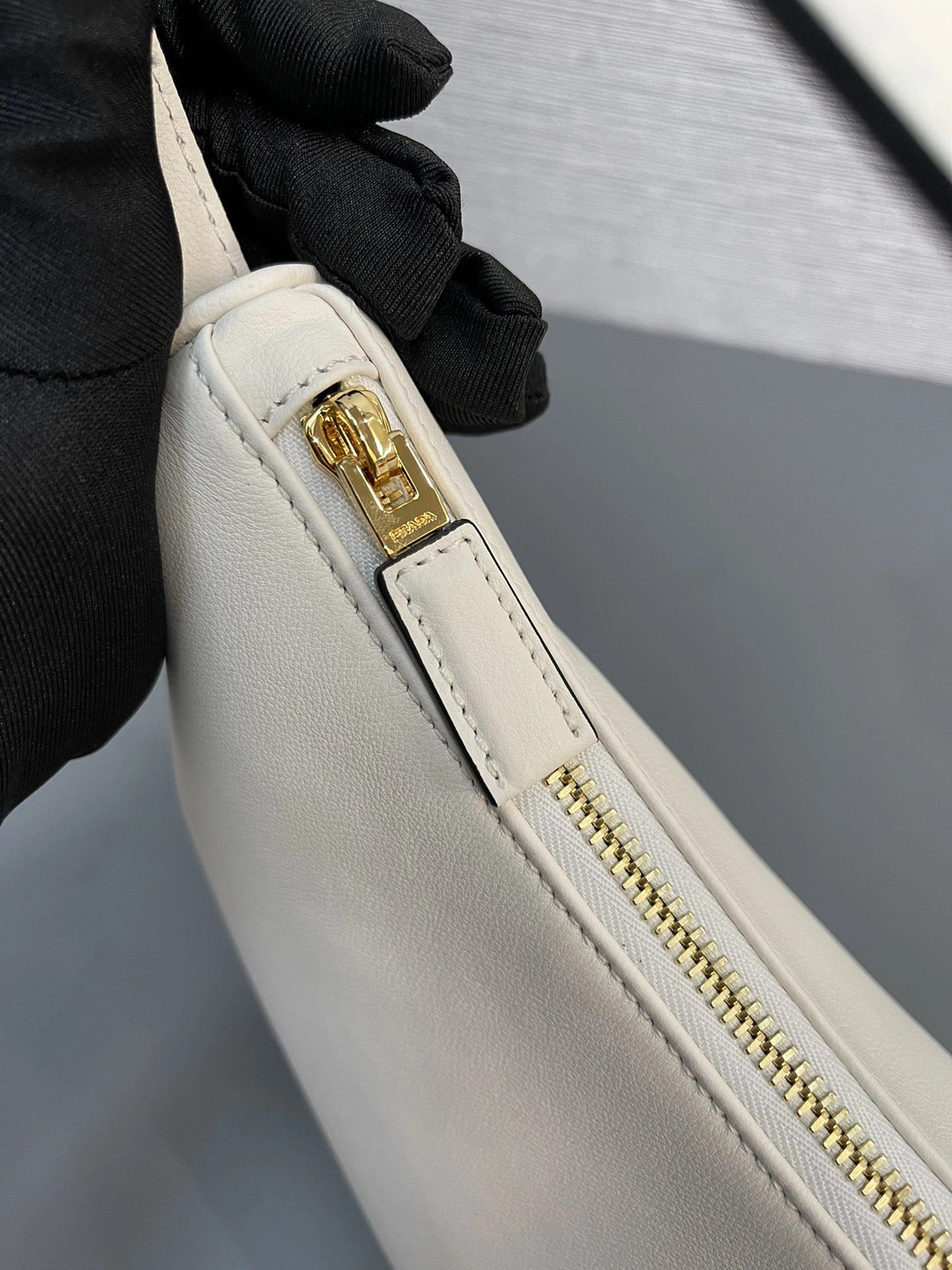 Pra*a top handle bags 4135d-0061