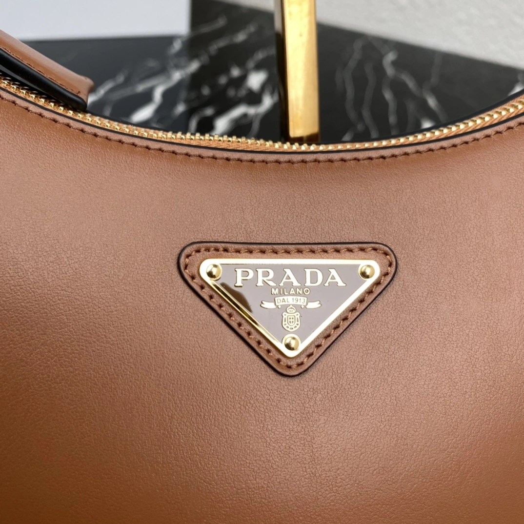 Pra*a top handle bags 4135d-0062
