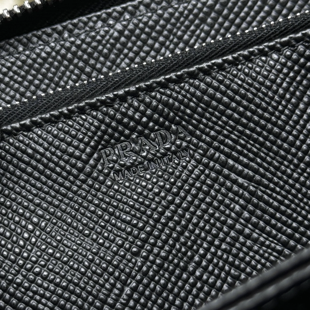 Pra*awallets 4135d-0087