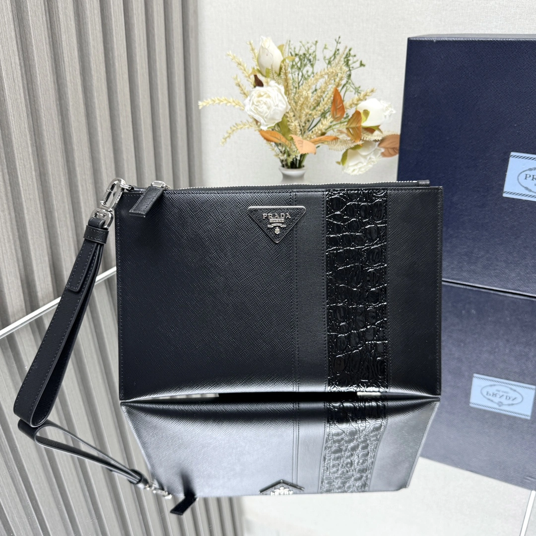 Pra*a clutch bags 4135d-0089