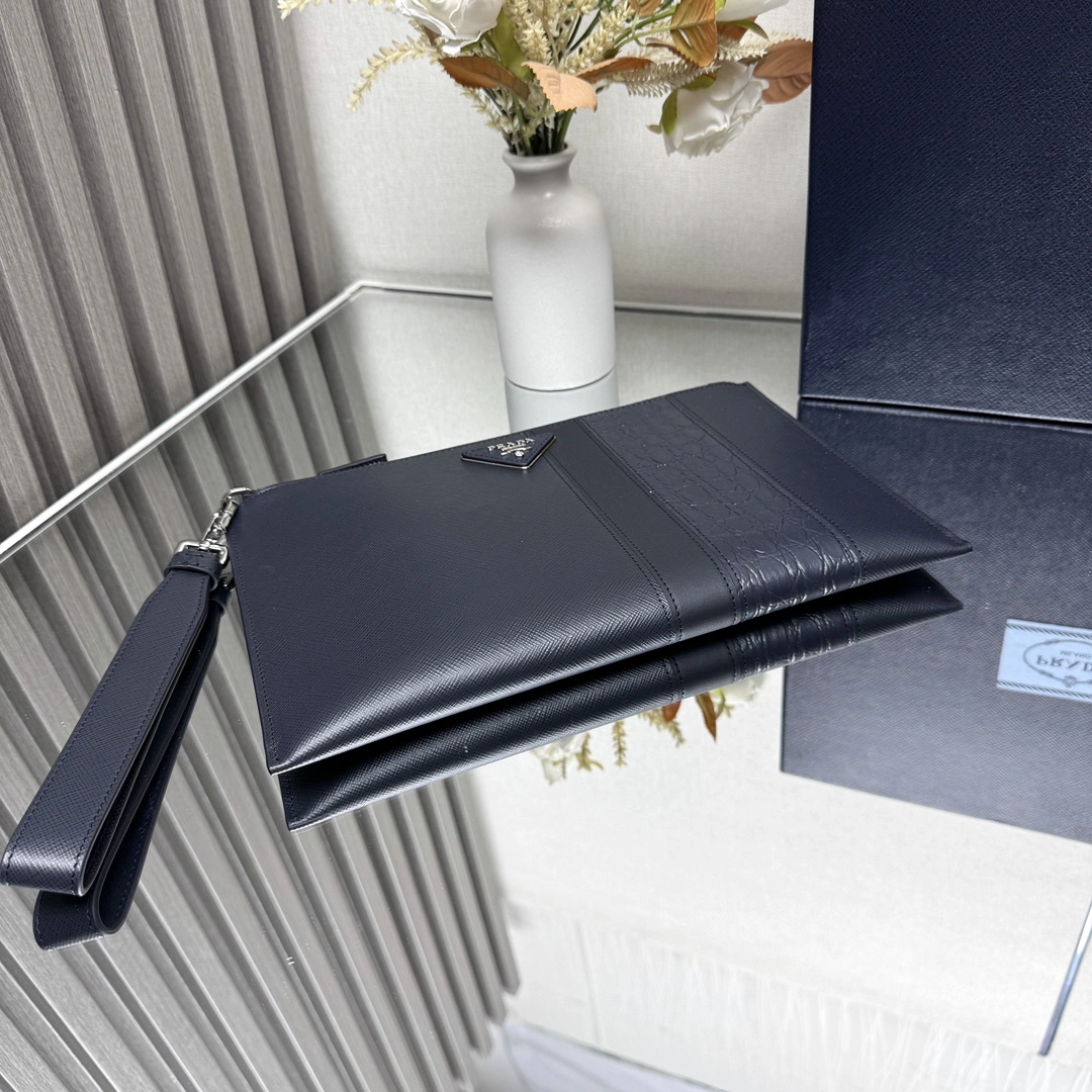 Pra*a clutch bags 4135d-0090