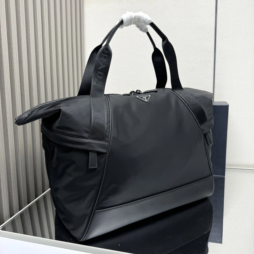 Pra*a travel bags 4135d-0094
