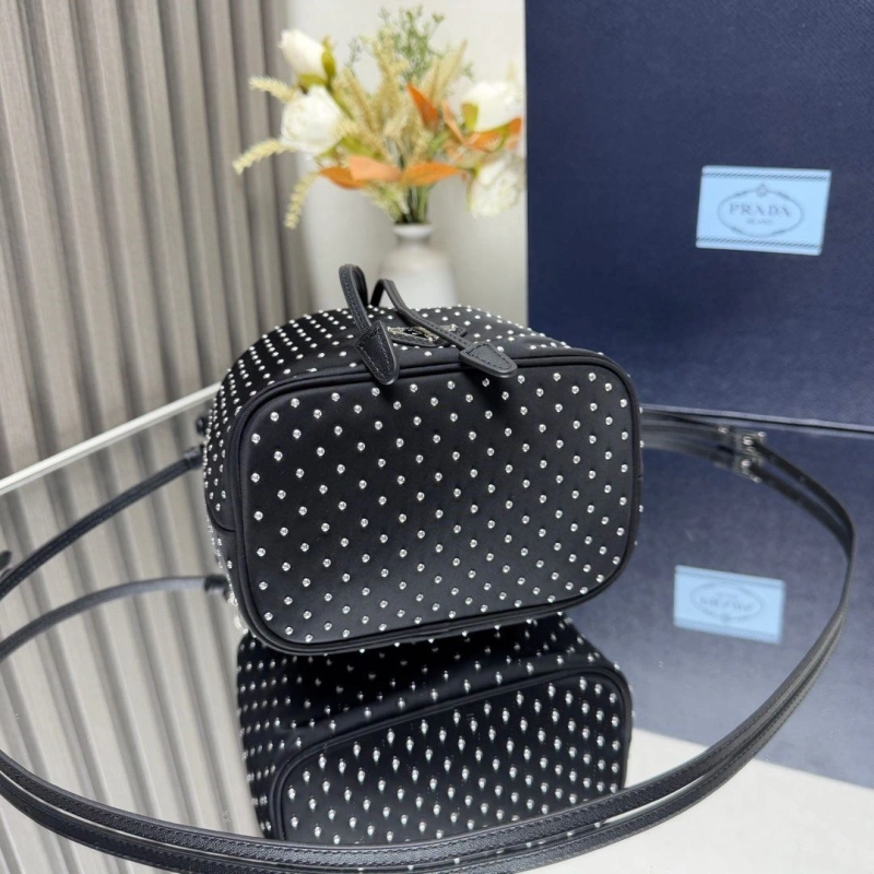 Pra*a bucket bags 4135f-0023