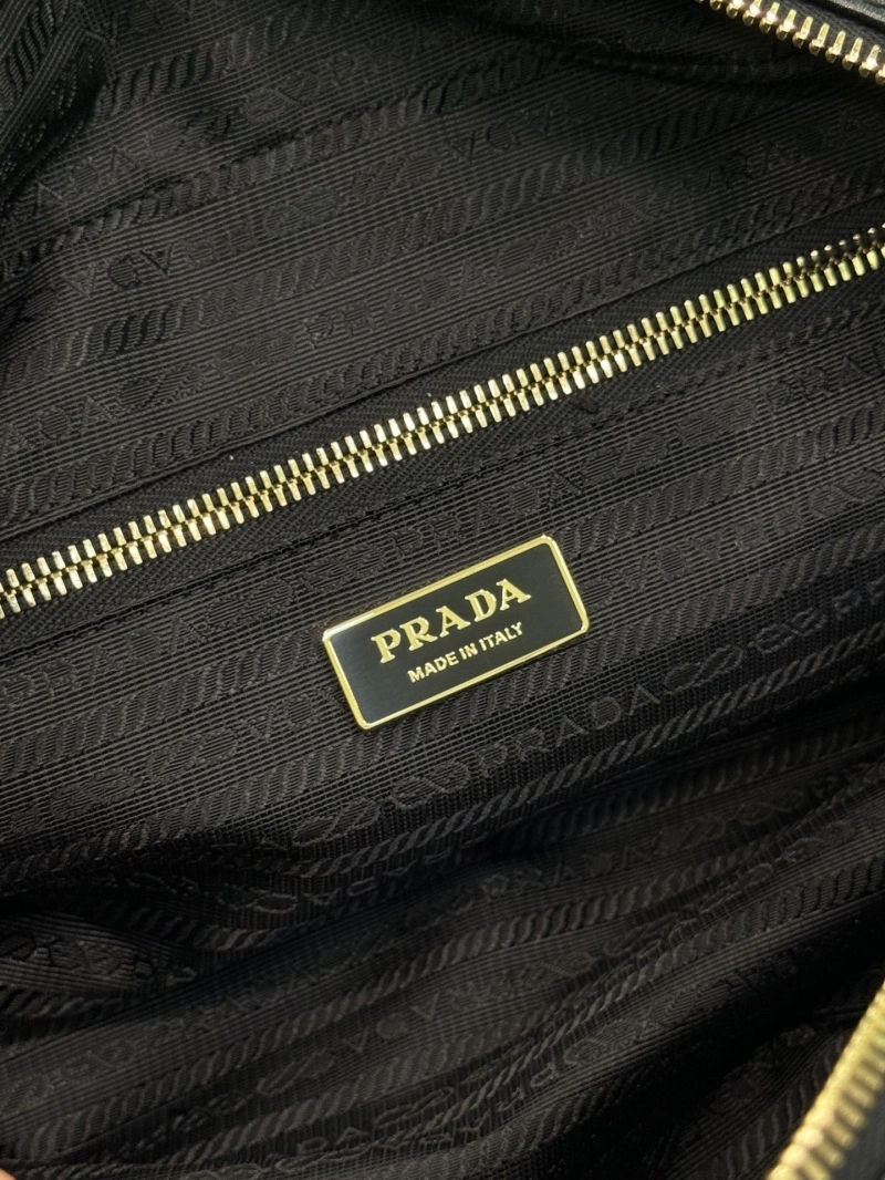 Pra*a travel bags 4135f-0151