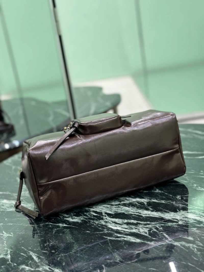 Pra*a travel bags 4135f-0155