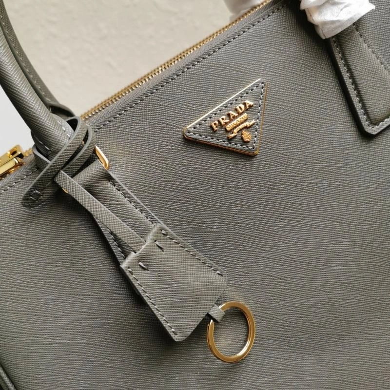 Pra*a shopping bags 4137c-0071