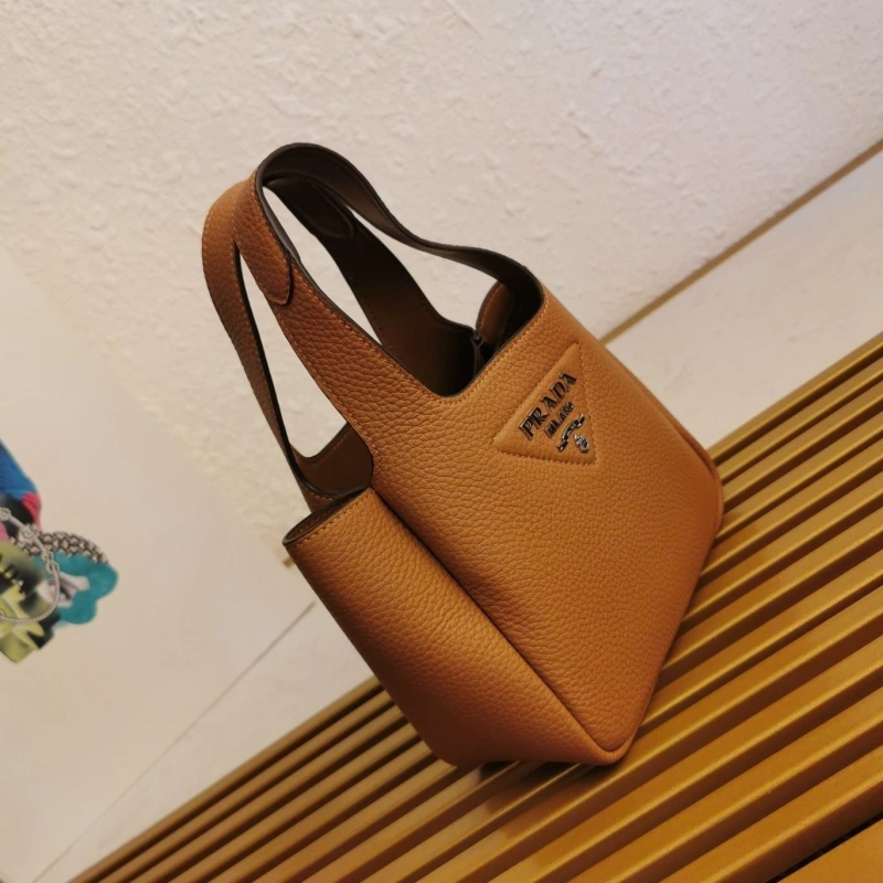 Pra*a shopping bags 4137d-0014