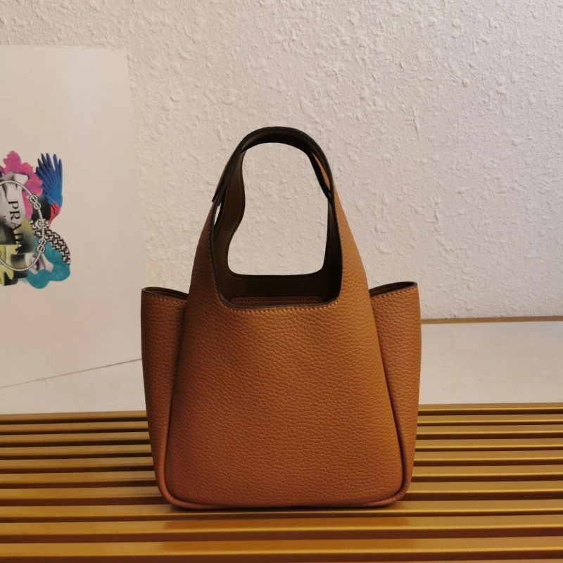Pra*a shopping bags 4137d-0014