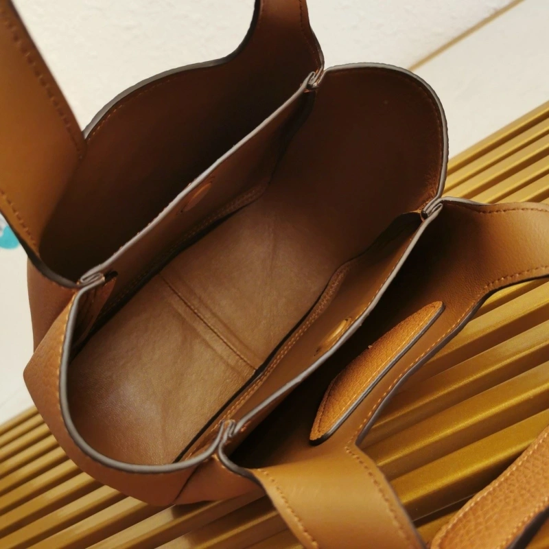 Pra*a shopping bags 4137d-0014