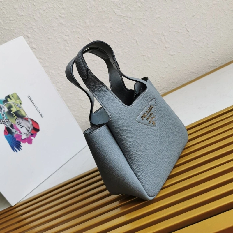 Pra*a shopping bags 4137d-0016