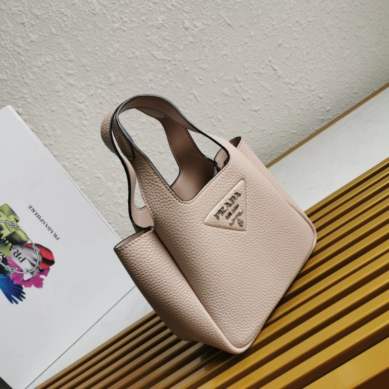 Pra*a shopping bags 4137d-0019