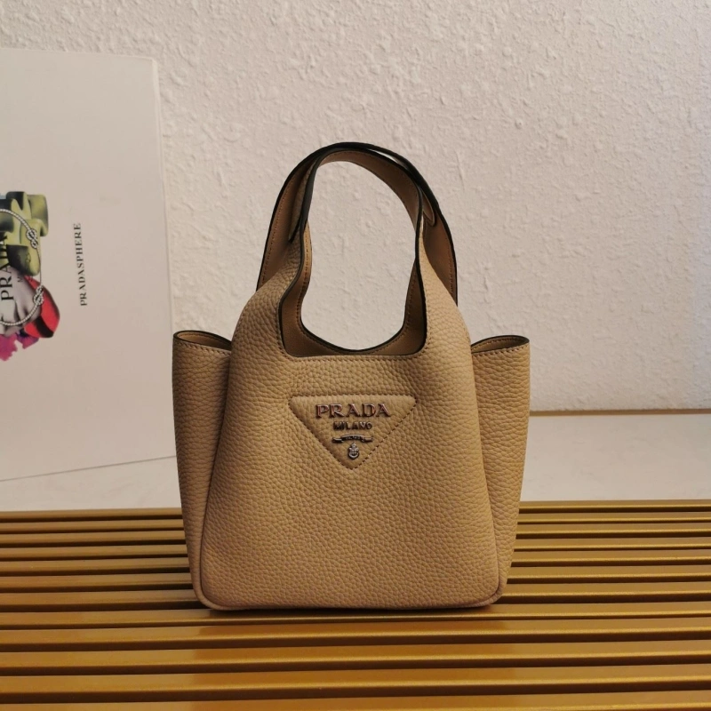 Pra*a shopping bags 4137d-0020