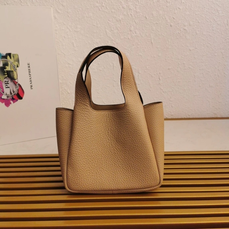 Pra*a shopping bags 4137d-0020