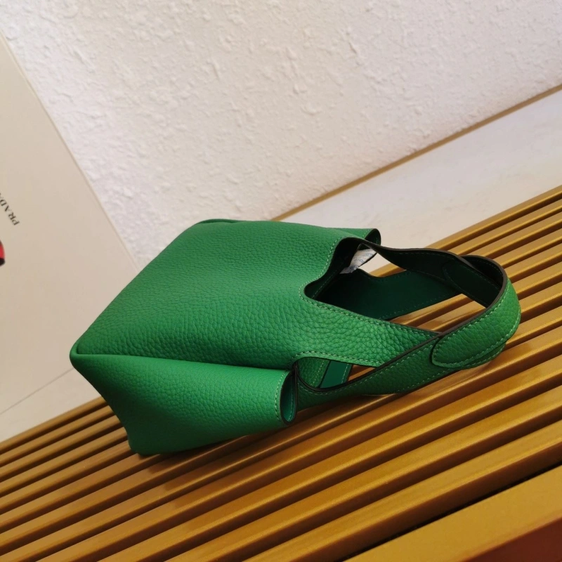 Pra*a shopping bags 4137d-0021