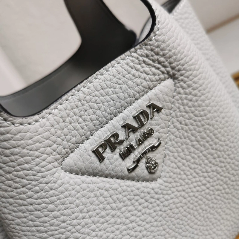 Pra*a shopping bags 4137d-0023