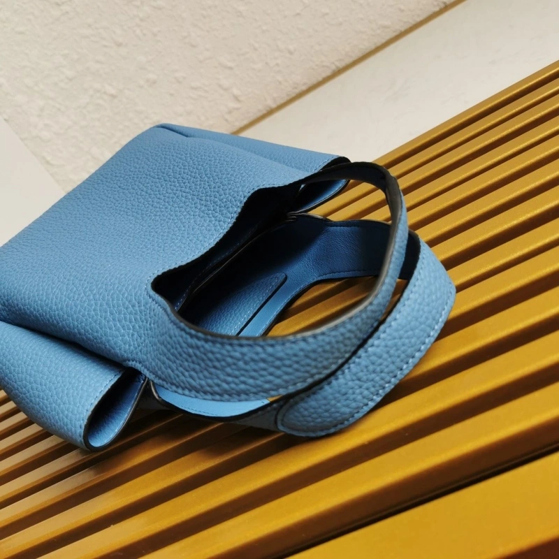 Pra*a shopping bags 4137d-0024