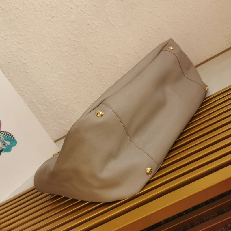 Pra*a shopping bags 4137d-0058