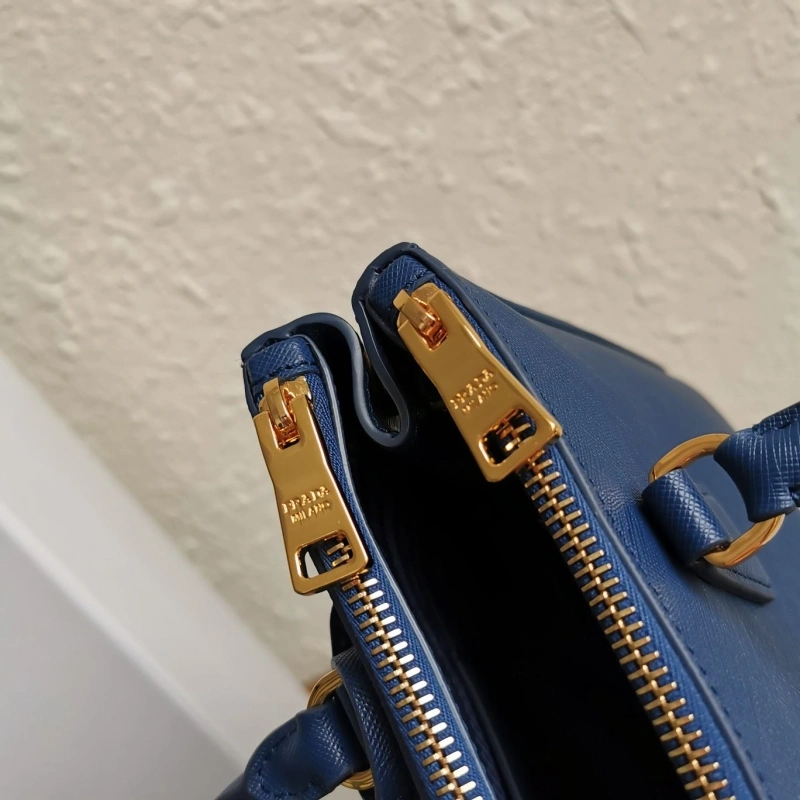 Pra*a top handle bags 4137d-0087