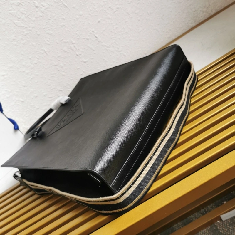 Pra*a shopping bags 4137d-0098