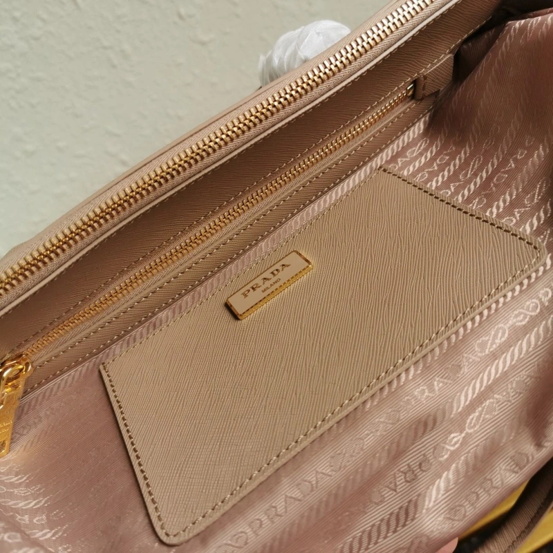Pra*a shopping bags 4137d-0099