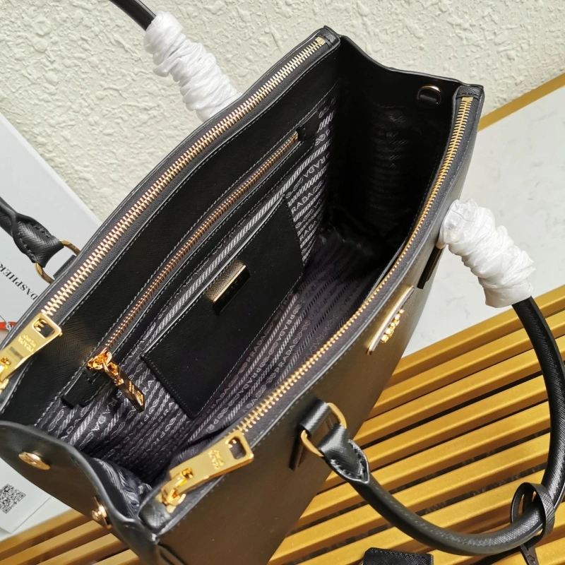 Pra*a shopping bags 4137d-0101