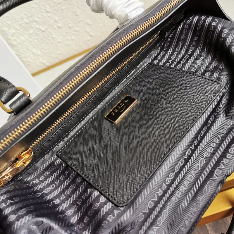 Pra*a shopping bags 4137d-0101