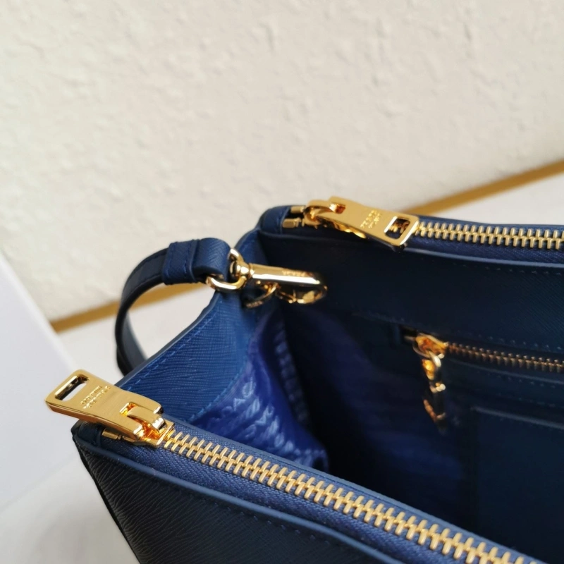 Pra*a shopping bags 4137d-0103