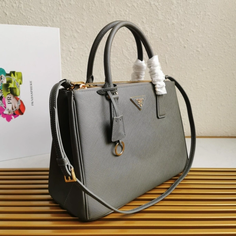 Pra*a shopping bags 4137d-0104