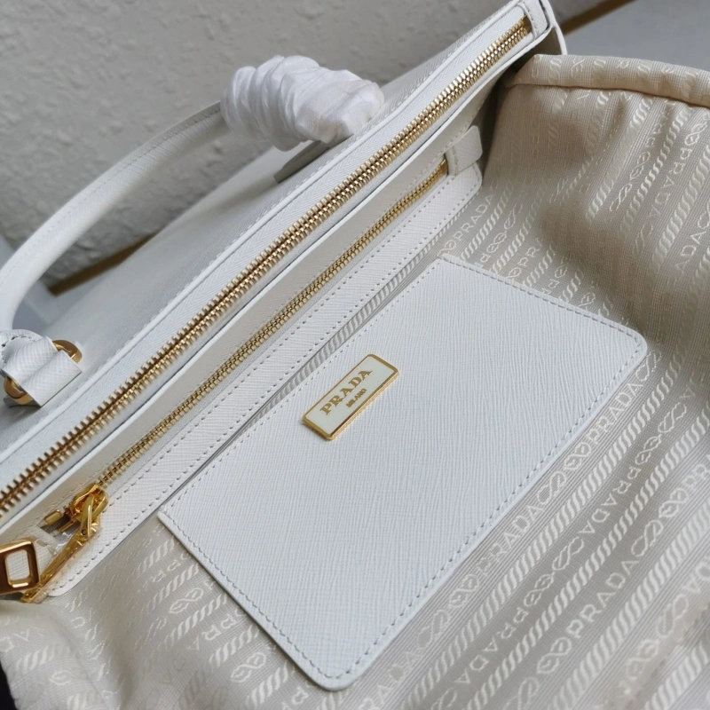 Pra*a shopping bags 4137d-0107