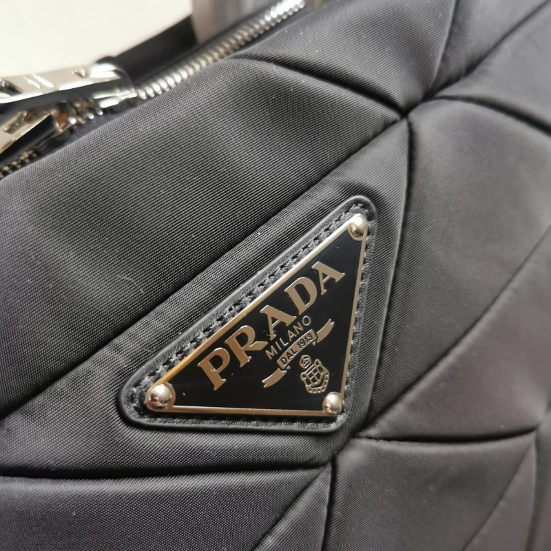 Pra*a shopping bags 4137d-0163