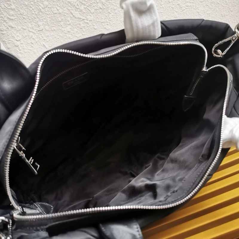 Pra*a shopping bags 4137d-0163