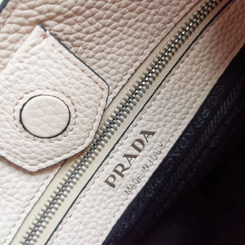 Pra*a satchel bags 4137d-0199