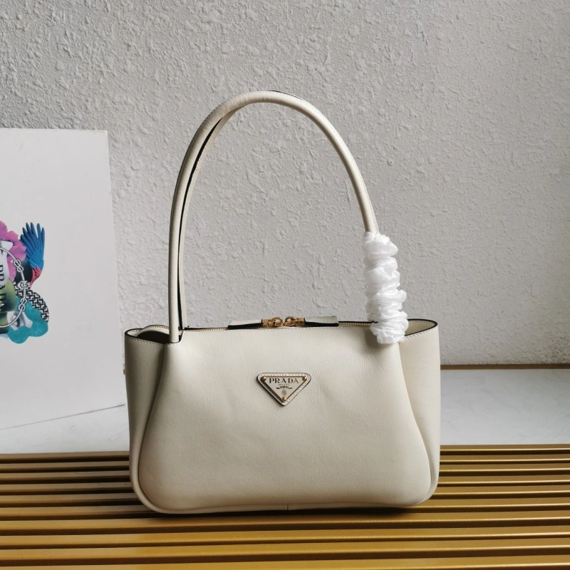 Pra*a shopping bags 4137f-0004