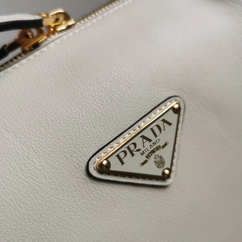 Pra*a shopping bags 4137f-0004