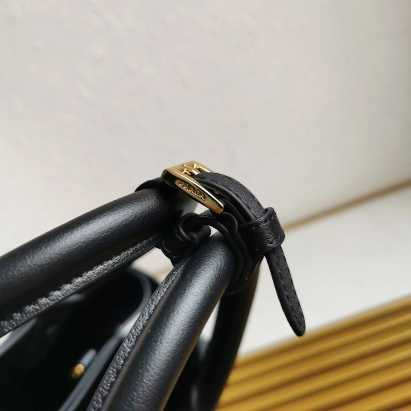 Pra*a top handle bags 4137f-0010