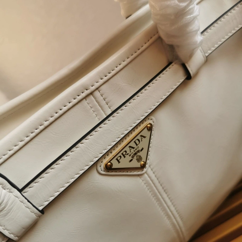 Pra*a top handle bags 4137f-0047