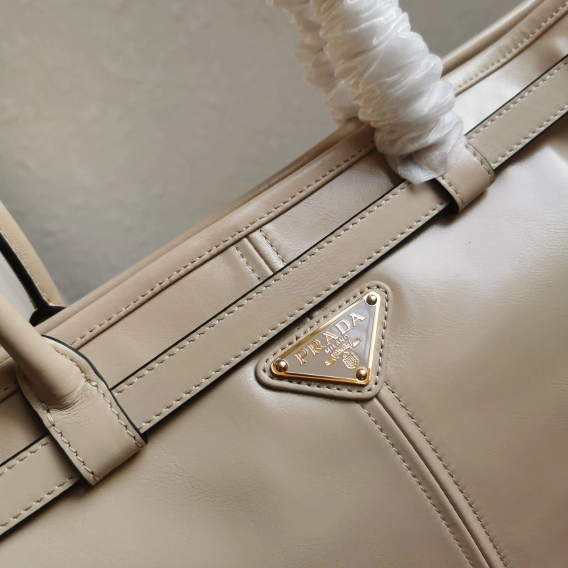 Pra*a top handle bags 4137f-0048