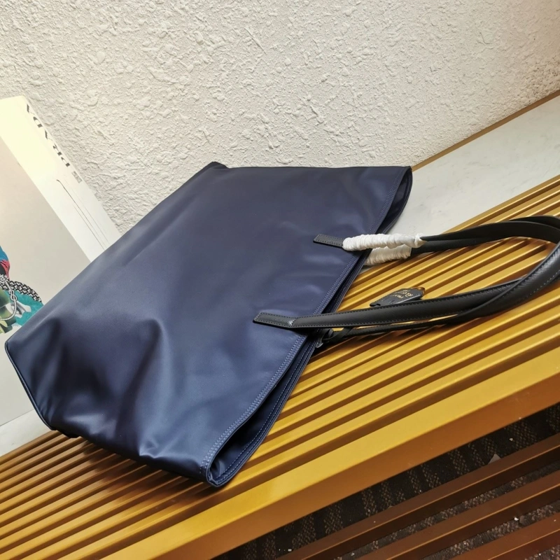 Pra*a shopping bags 4137f-0053