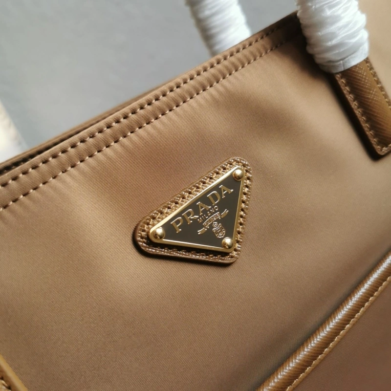 Pra*a shopping bags 4137f-0054
