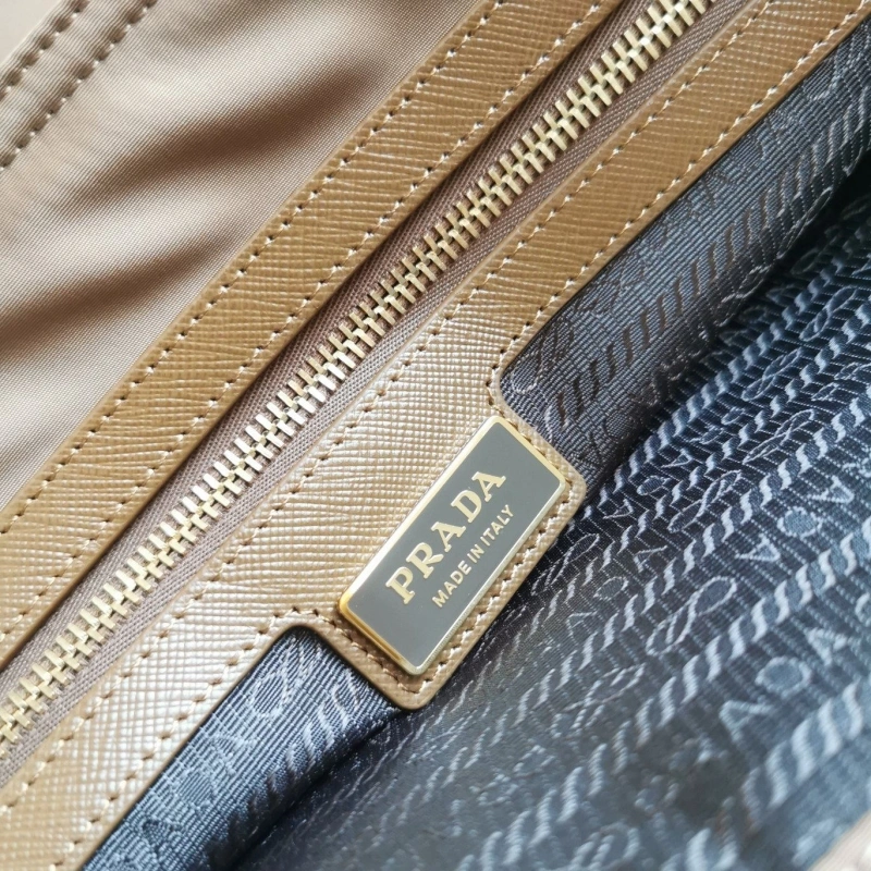 Pra*a shopping bags 4137f-0054