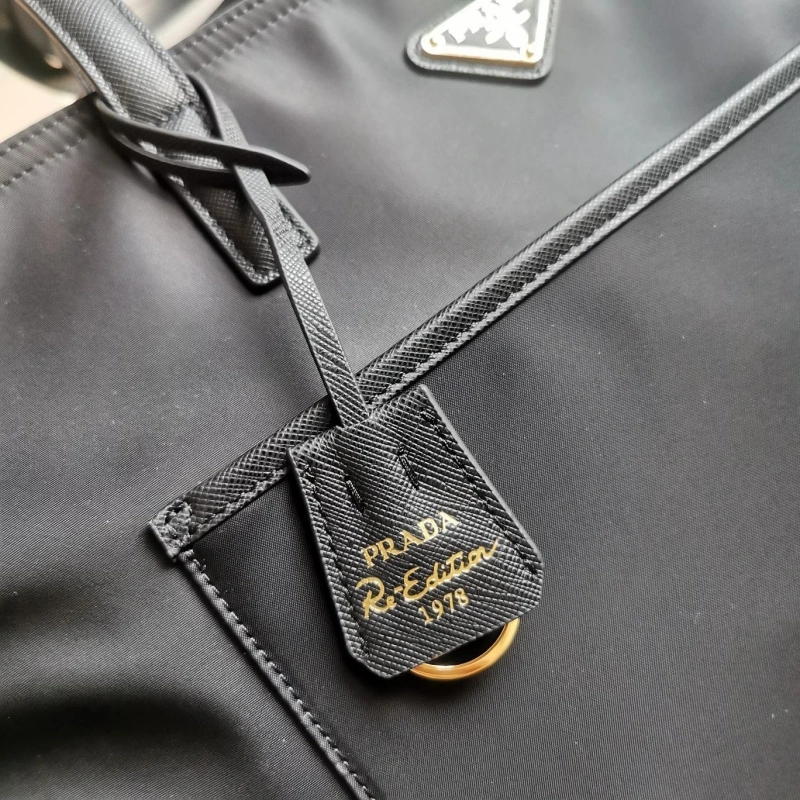 Pra*a shopping bags 4137f-0055